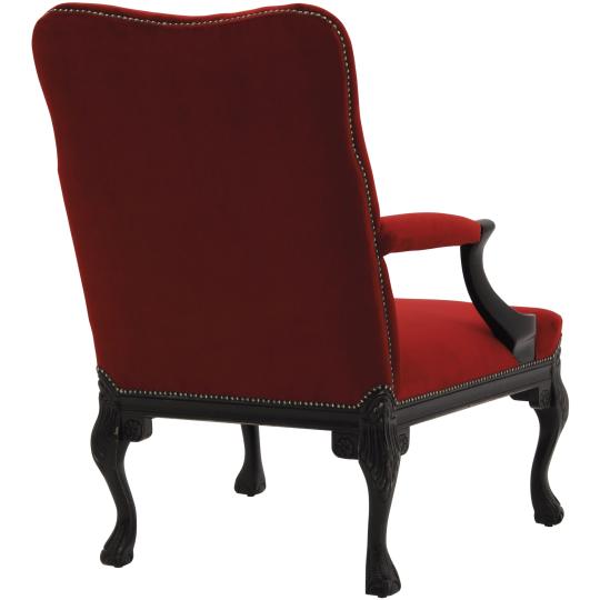 faragott fotel butor magas hattamla klasszikus karpitos karpitozott elegans kenyelmes tomorfa bukkfa szerkezet luxus villa karpitos etterem butorzat  nappali szalon.jpg